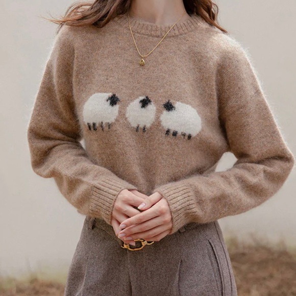 Petite Studio Dakota Mohair Sweater in Sheep Print - Picture 2 of 8